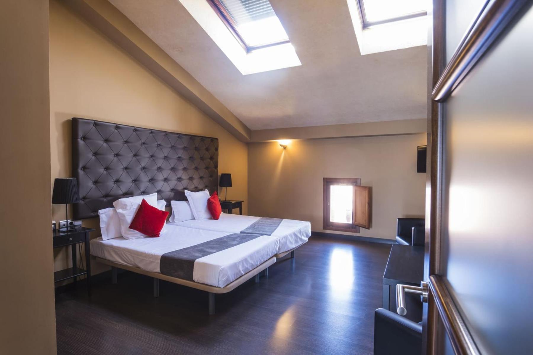 Hotel Alda Castillo De Olite Eksteriør billede
